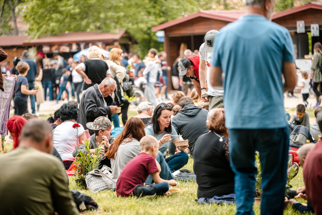 Uz podjelu graha u NP Krka tradicionalno obilježen Praznik rada: 'Sve što imamo stvorili smo svojim radom'