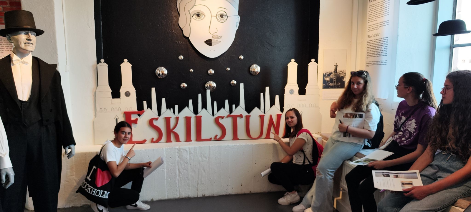 Fashion Box nudi najtrendi komade poznatih brendova Replay i Diesel!