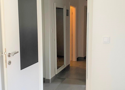 Fotografija 6 - Prodaje se prekrasan kompletno renoviran stan na odličnoj lokaciji s pogledom na more!