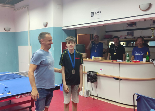 Fotografija 3 - Deseti stolnoteniski turnir ‘Kup Grada Šibenika’: Titula odlazi u Zagreb