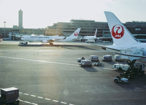 Zbog dronova obustavljen zračni promet na aerodromu u Muenchenu