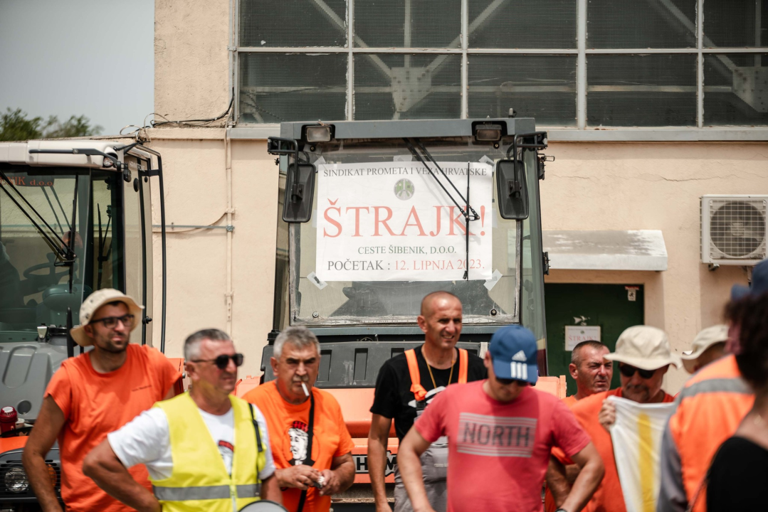 Radnici Cesta Šibenik ustraju u štrajku: 'Direktor sigurno odlazi, sada je na županu da zaustavi ovu situaciju'