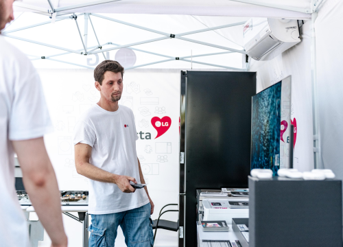 Fotografija 27 - U Šibeniku održana LG-eva kampanja 'Lijepa gesta uz vas od mjesta do mjesta!'