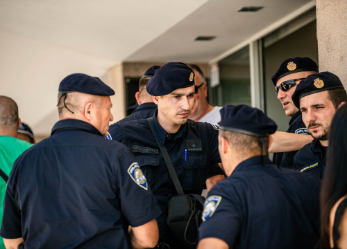 Fotografija 16 - Radnici Cesta Šibenik održali novi prosvjed: 'Župan uništava ovu tvrtku i ove ljude'