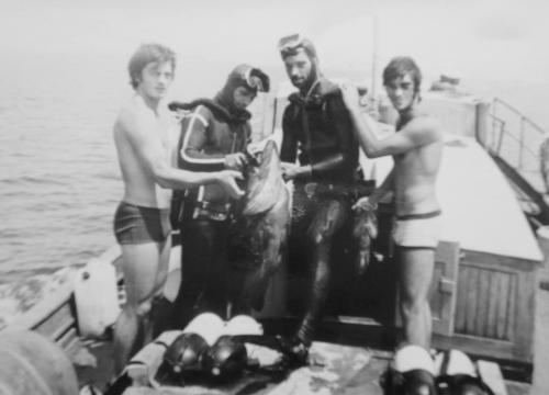 Fotografija 3 - Obitelj Tanfara dala je generacije spužvara: 'To je kruh sa sedam kora, ali ljubav prema tome naslijedio je i naš sin'