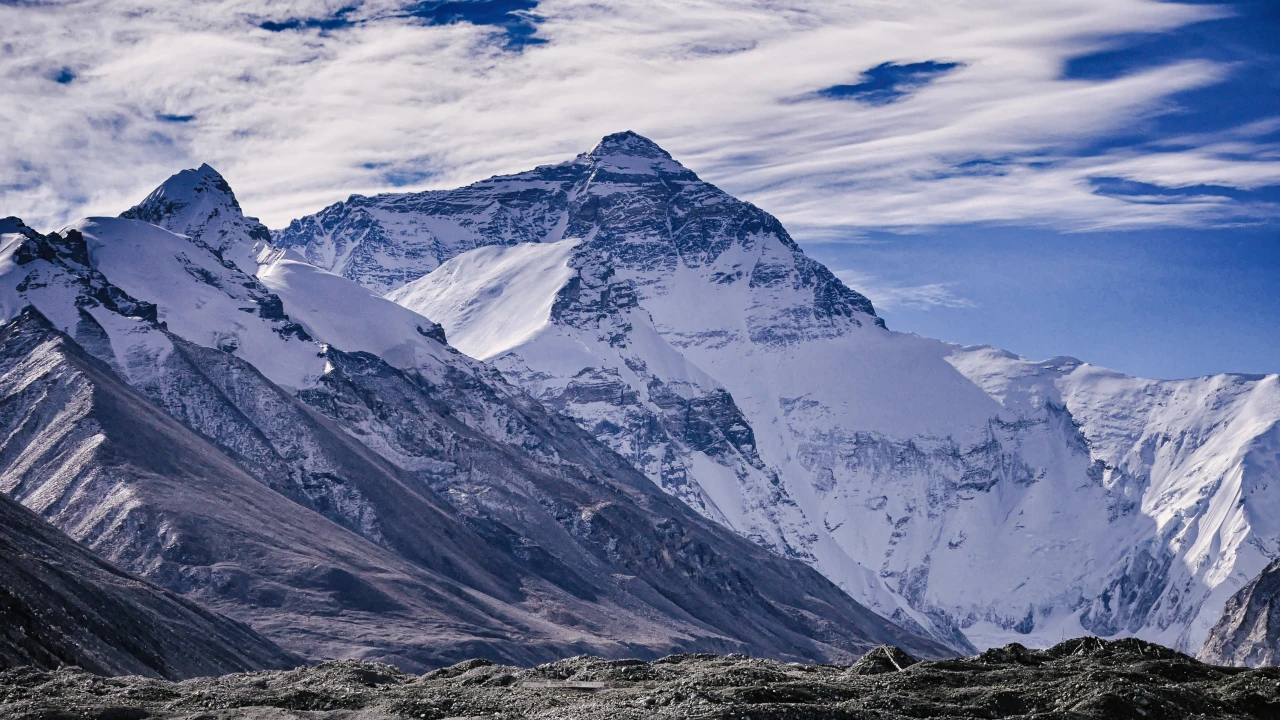 Nepal razmatra povećanje naknada za Mount Everest na 15.000 dolara