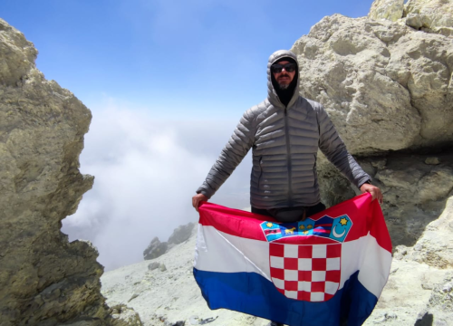 Fotografija 21 - Petnaest planinara iz Šibenika krenulo u osvajanje najvećeg vrha u Iranu: Njih devetero je uspjelo!