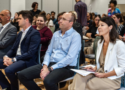 Fotografija 15 - U ABC-u održana konferencija 'Forum nove generacije': 'Vaš glas je bitan i svi ga želimo čuti'