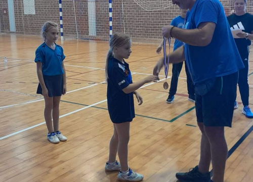 Fotografija 5 - Dobar uspjeh malih šibenskih stolnotenisača u Veloj Luci