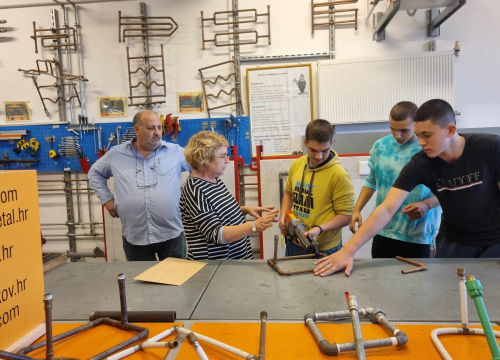 Fotografija 5 - 'Dan otvorenih vrata' u Industrijsko-obrtničkoj školi: 'Učenici mogu vidjeti kako se radi u našim radionicama'