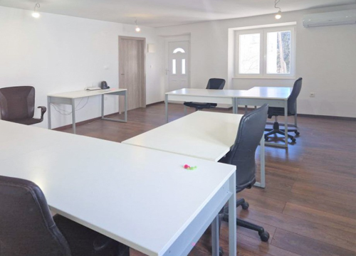 Fotografija 8 - Ne propustite izvrsnu priliku za kupnju stana s parkingom u blizini centra!