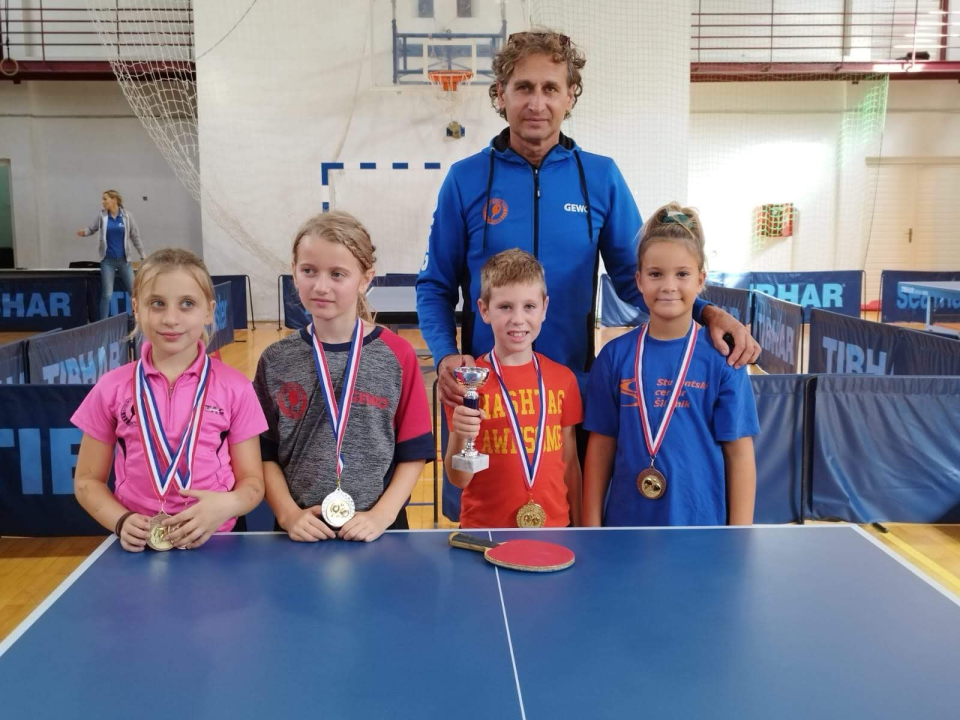 Odličan uspjeh mladih stolnoteniskih nada iz STK Šibenik na Pagu