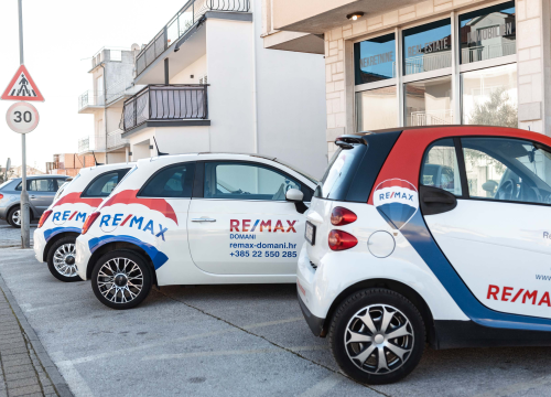 Fotografija 8 - Agencija za nekretnine RE/MAX Domani ima novu poslovnicu u Vodicama!