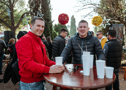 Fotografija 28 - Fenixi i ovaj put ručak za Badnji dan pretvorili u večeru: Šibenčani ih jednostavno vole