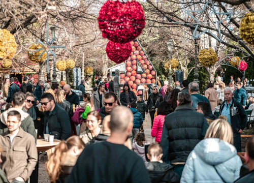 Fotografija 3 - 'Jedinstveni spoj starosti i neiskustva': Teke Yeke rasplesali sve u Parkiću