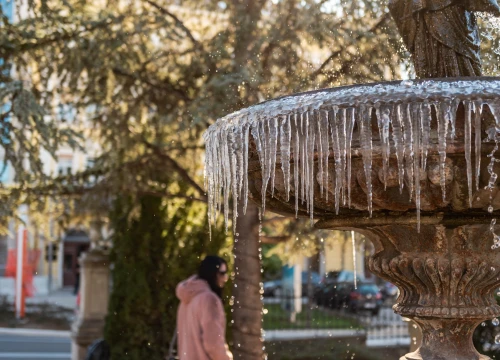 Upaljeni meteoalarmi - crveni na Kvarneru, a narančasti na srednjem Jadranu