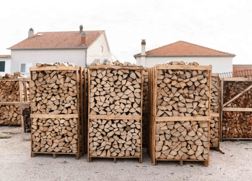 Opskrbite se za zimu jer su iz Vrcić drva snizili sve cijene!