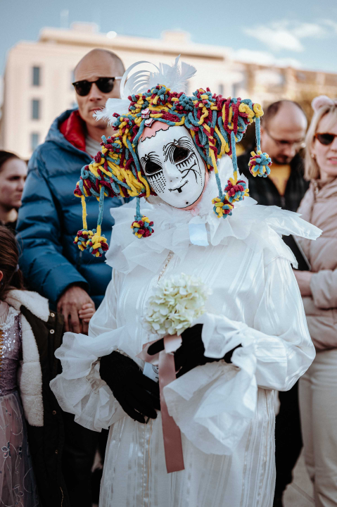 Maškarana povorka prošla kroz grad (2. dio): Najbolja maska Lego, najprovokativnija Oko sokolovo