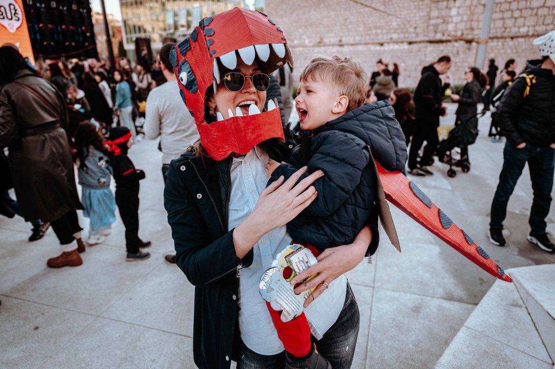 Maškarana povorka prošla kroz grad (2. dio): Najbolja maska Lego, najprovokativnija Oko sokolovo