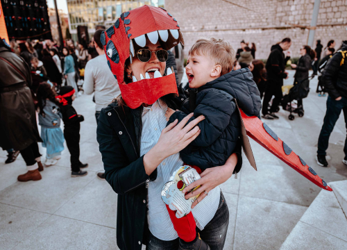 Fotografija 28 - Maškarana povorka prošla kroz grad (2. dio): Najbolja maska Lego, najprovokativnija Oko sokolovo