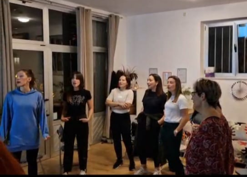 Martina Nevešćanin, voditeljica terapije pjevanjem u Šibeniku: 'Pustimo glas i ne pazimo tko sluša'