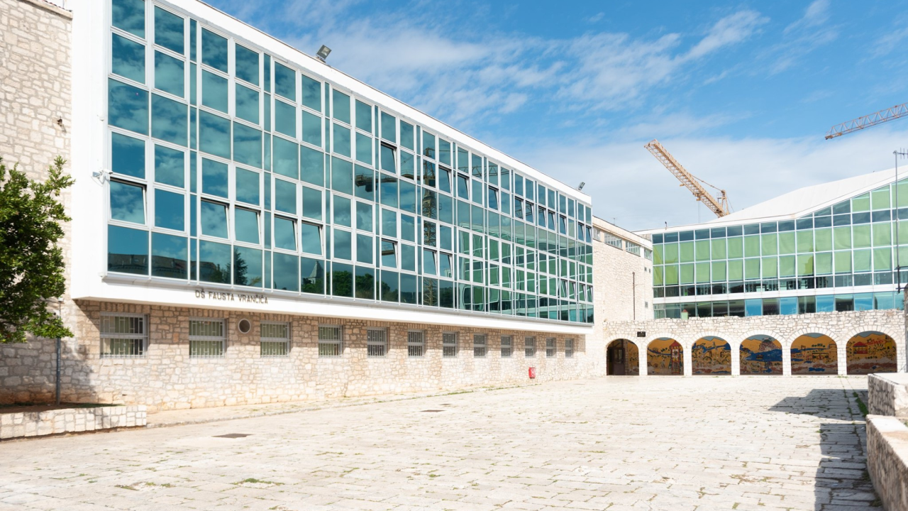 Počinju upisi u 1. razred osnovne škole, prvi put elektronski