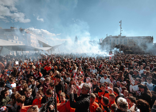 Fotografija 21 - Šibenčani masovno dočekali svjetske prvake, Tucak: 'Gdje god pođem osjećam ljubav koju mi pružate'