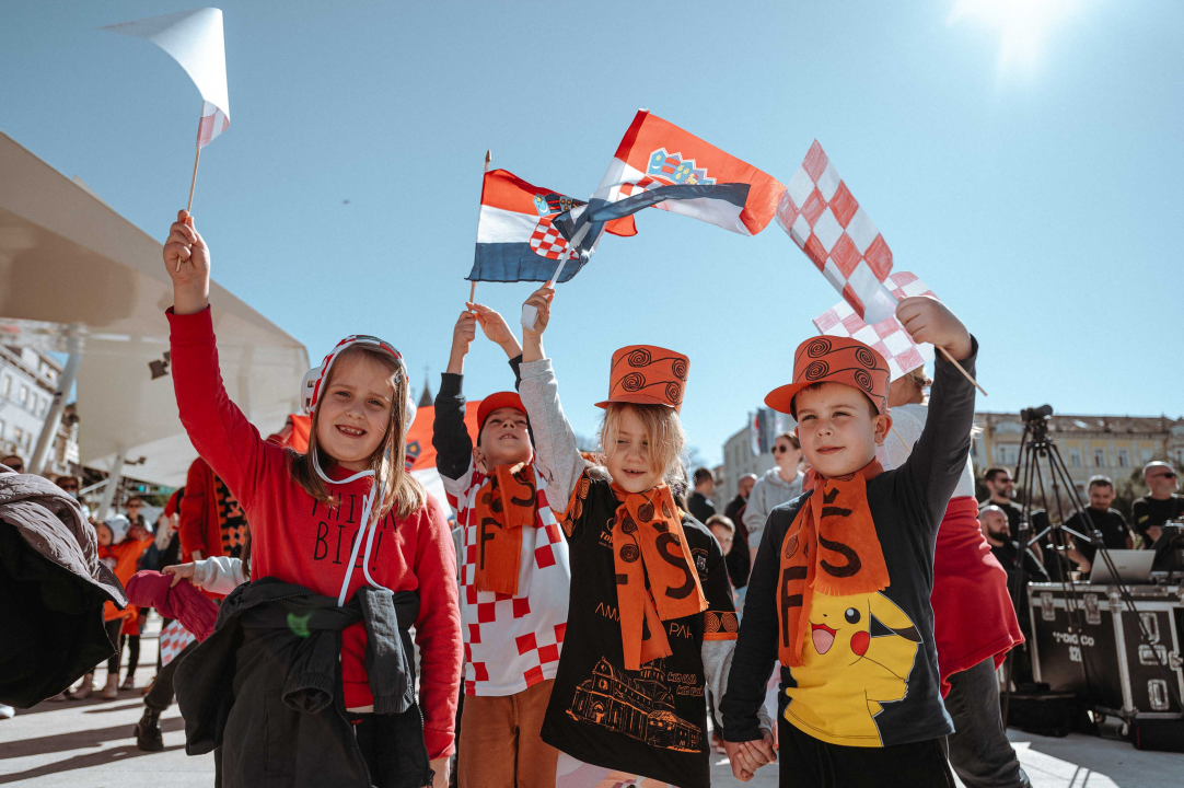 Šibenčani masovno dočekali svjetske prvake, Tucak: 'Gdje god pođem osjećam ljubav koju mi pružate'