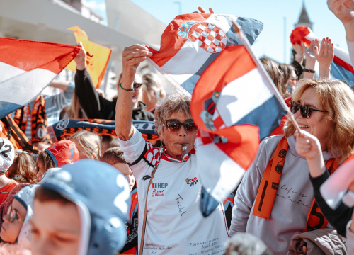 Fotografija 8 - Šibenčani masovno dočekali svjetske prvake, Tucak: 'Gdje god pođem osjećam ljubav koju mi pružate'