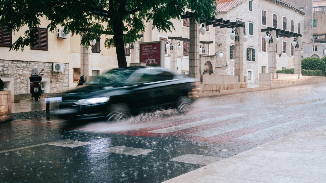 Stiže prljava kiša i ogromne količine saharskog pijeska