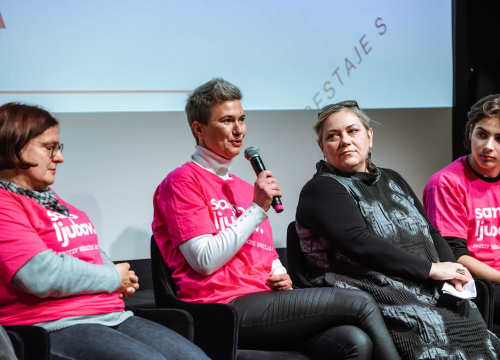 Fotografija 12 - Na skupu o vršnjačkom nasilju župan Jelić priznao: 'I ja sam bio žrtva nasilnika, to nosi brojne frustracije'