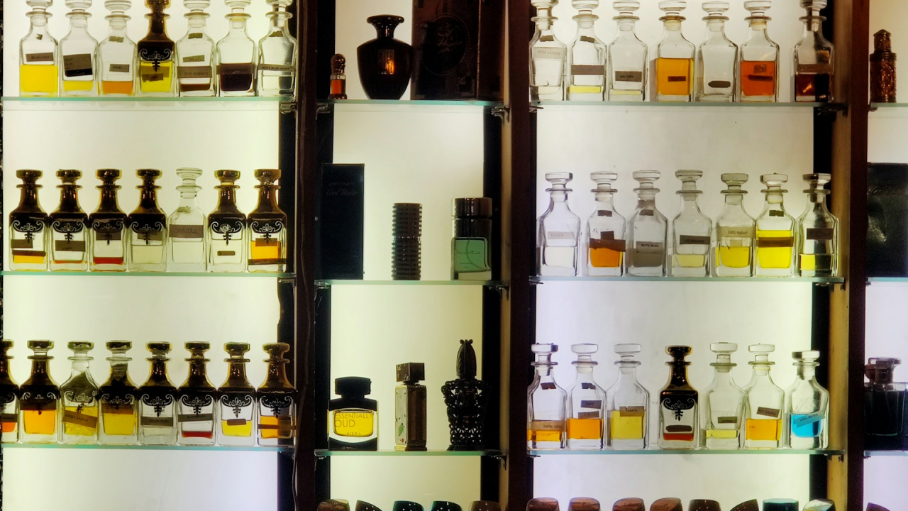 Parfemi su 'vruća roba' lopovima, iz trgovine u Šibeniku ukradeno 1792 eura mirisnih bočica