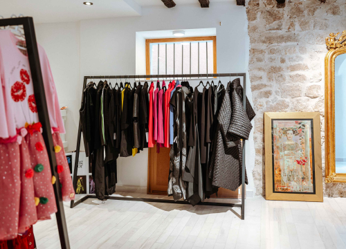 Fotografija 11 - U Galeriji Juraj Dalmatinac potražite odjeću koju nosi i Elvisova supruga Priscilla