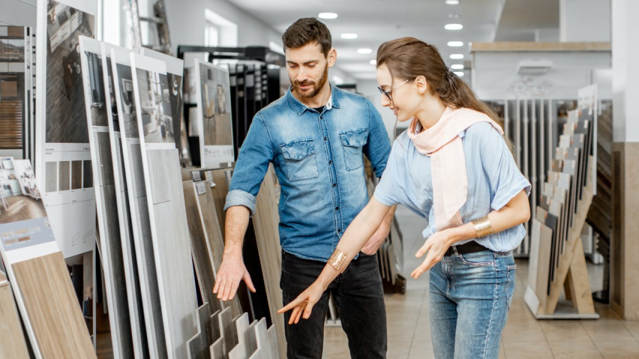 Ludilo u Građi za 8. mart: Što to privlači mase?