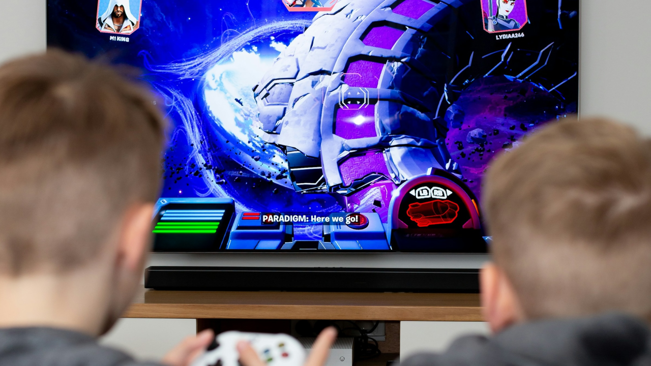 Upozorenje znantsvenika: Više vremena pred ekranima znači sporije usvajanje jezičnih vještina