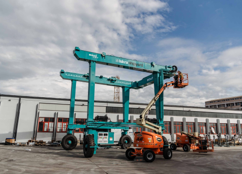 U tijeku je montaža novog travellifta kapaciteta 75 tona u Iskra brodogradilištu!