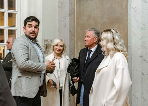 Pogledajte tko je sve bio na premijeri predstave 'Antigona'