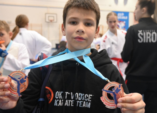 Fotografija 7 - Vodički karataši vraćaju se kući sa 41 medaljom