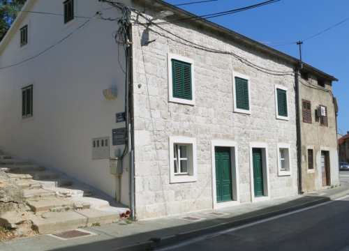 Objavljen Javni natječaj za zakup sedam poslovnih prostora u Kninu