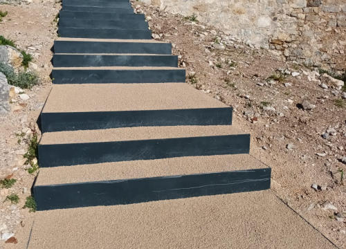 Fotografija 4 - U Skradinu uređena staza i vidikovac utvrde Turina