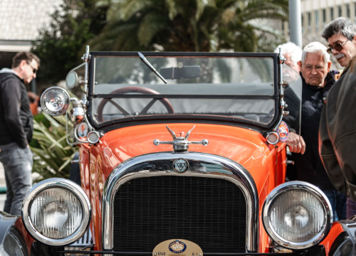 Fotografija 7 - Oldtimeri izazvali veliki interes među Šibenčanima