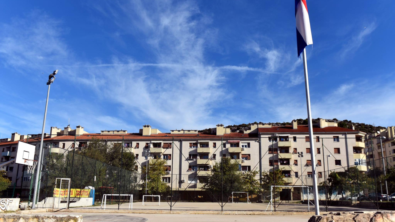 Na Meterizama: Kvartovi tvoji, ulice tvoje, za tebe žive, uz tebe stoje!