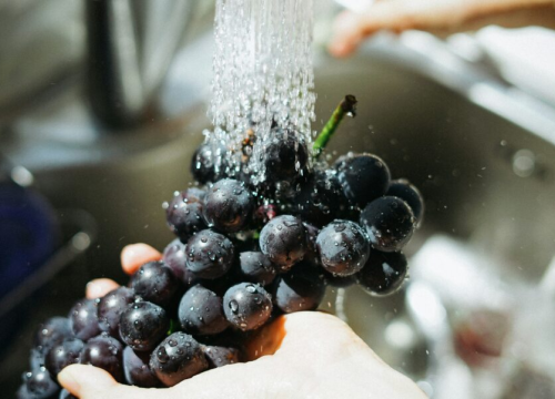 Kako oprati pesticide s voća i povrća?