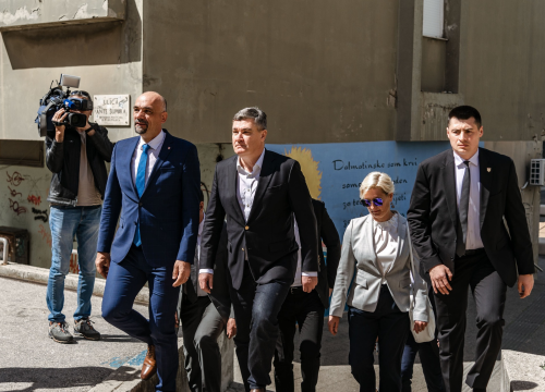 Zoran Milanović u Industrijsko-obrtničkoj školi: 'Slične škole u Zagrebu izgledaju otužno, kao olupine'