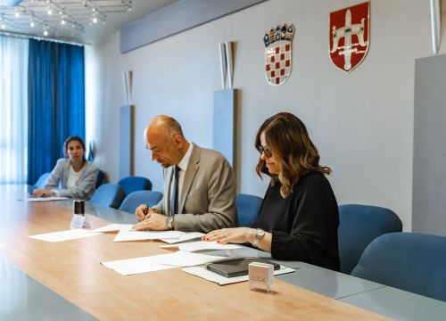 Fotografija 2 - Potpisani ugovori za sufinanciranje lučke infrastrukture u Murteru i Tribunju