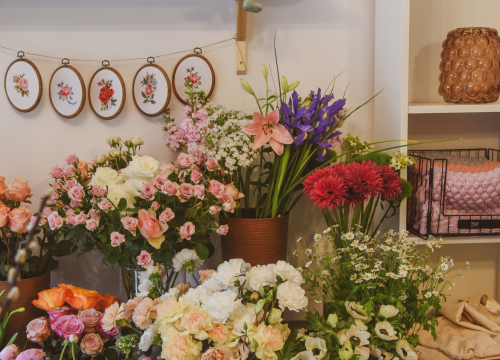 Fotografija 3 - Merci flower&gift shop nudi najljepše cvjetne bukete i asortiman poklona!