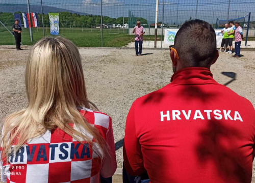 Fotografija 3 - Hrvatske petanka reprezentacije 'odradila' prvi službeni nastup