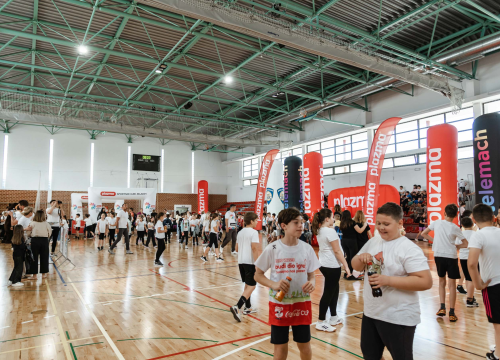 Fotografija 7 - U OŠ Meterize započele Plazma sportske igre mladih: Čak 28 ekipa se natječe u graničaru