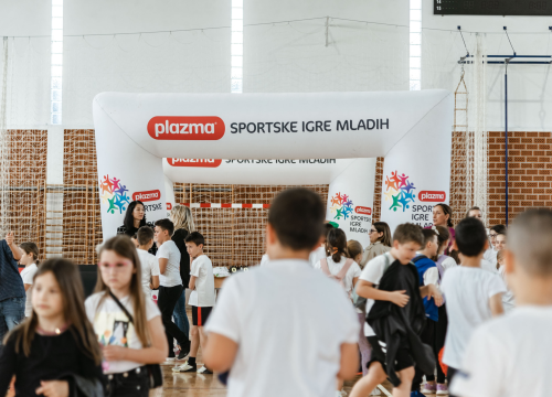 Fotografija 8 - U OŠ Meterize započele Plazma sportske igre mladih: Čak 28 ekipa se natječe u graničaru