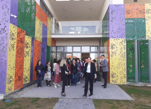 Fotografija 2 - Stručna delegacija pedagoga iz Seoula posjetila DV Ljubica